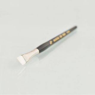 Kryolan Aust Angle 3/8 Inch Brush